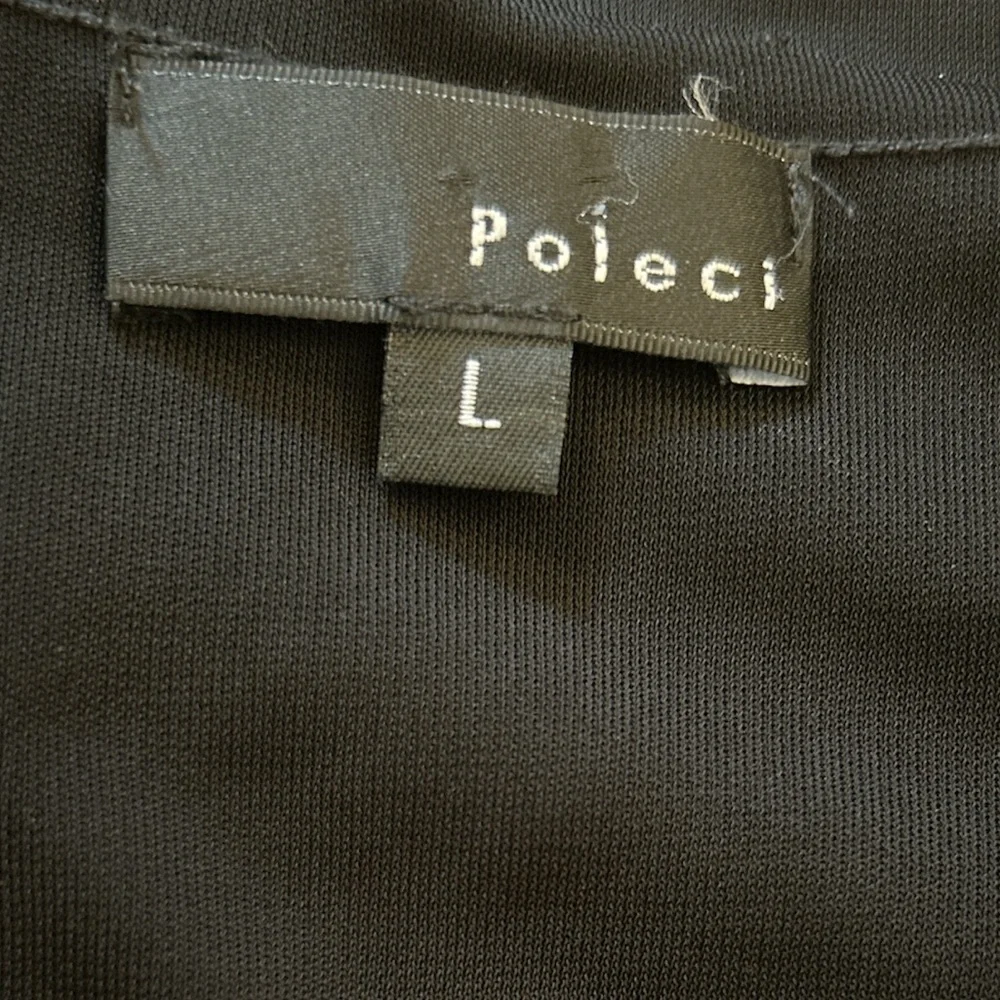 EUC POLECI BLACK CAPPED SLEEVE LG DRESS. Slinky form fitting ruching - Picture 3 of 4